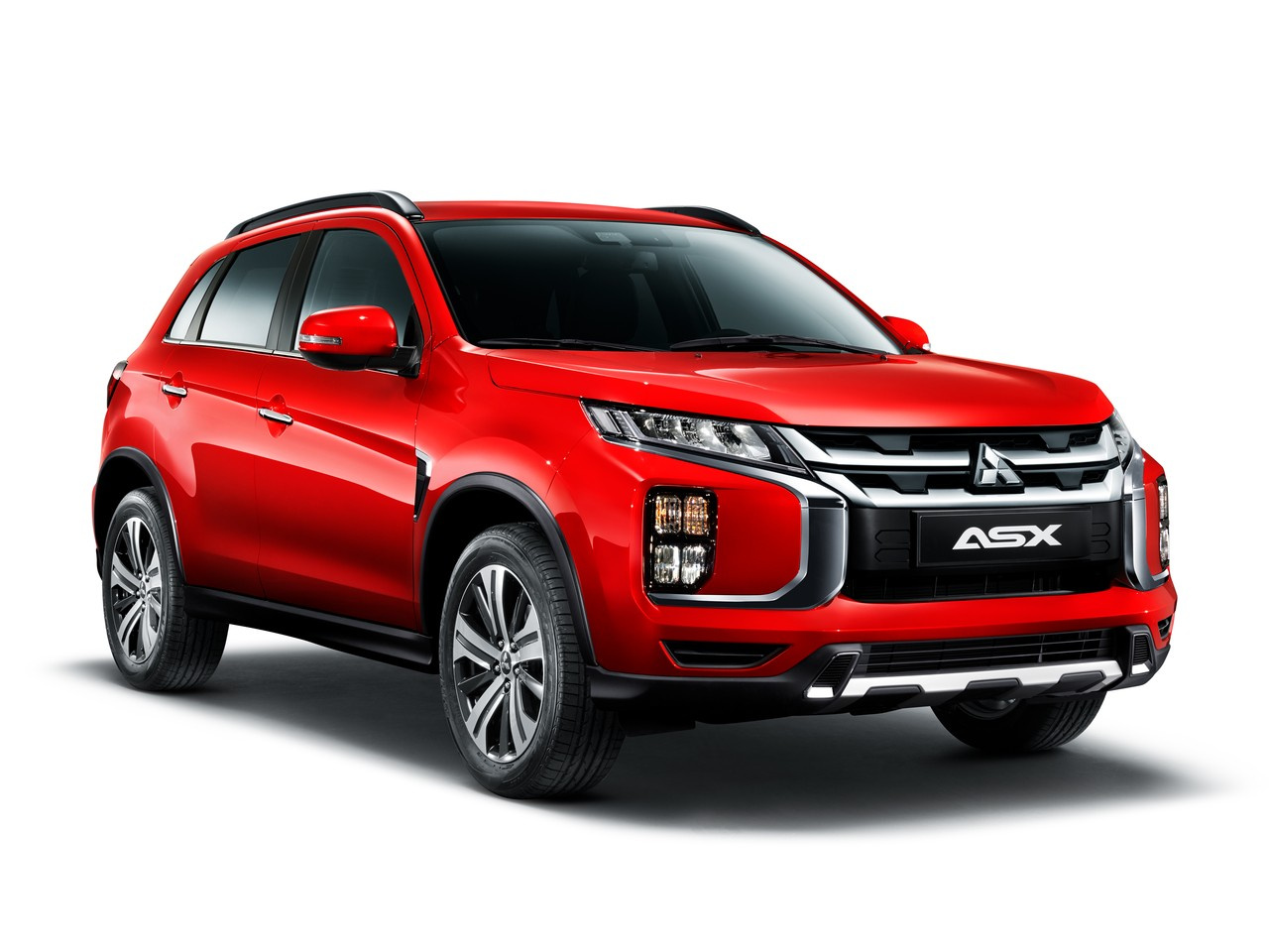 Mitsubishi ASX проходит уже в четвёртый рестайлинг, и на этот раз поводом стало появление нового фирменно стиля Dynamic Shield Mitsubishi ASX проходит уже в четвёртый рестайлинг, и на этот раз поводом стало появление нового фирменно стиля Dynamic Shield