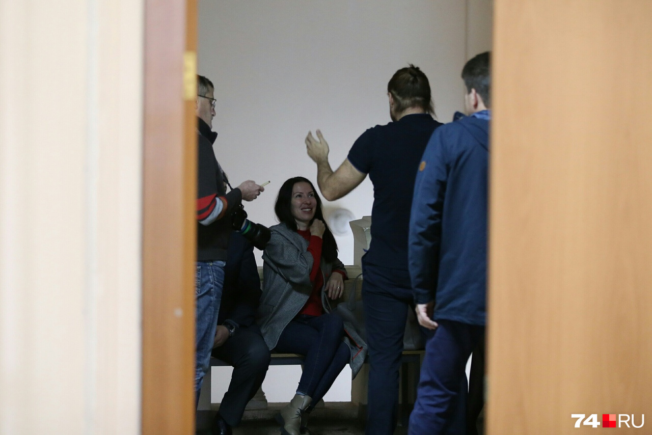 Ирина Сандакова второй день не хочет слушать приговор, чтобы не расплакаться