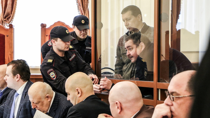 Подозреваемому по делу Олега Сорокина вызвали скорую во время суда. Следим онлайн