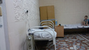«Спят под тремя одеялами»: детское отделение челябинской больницы оставили без отопления