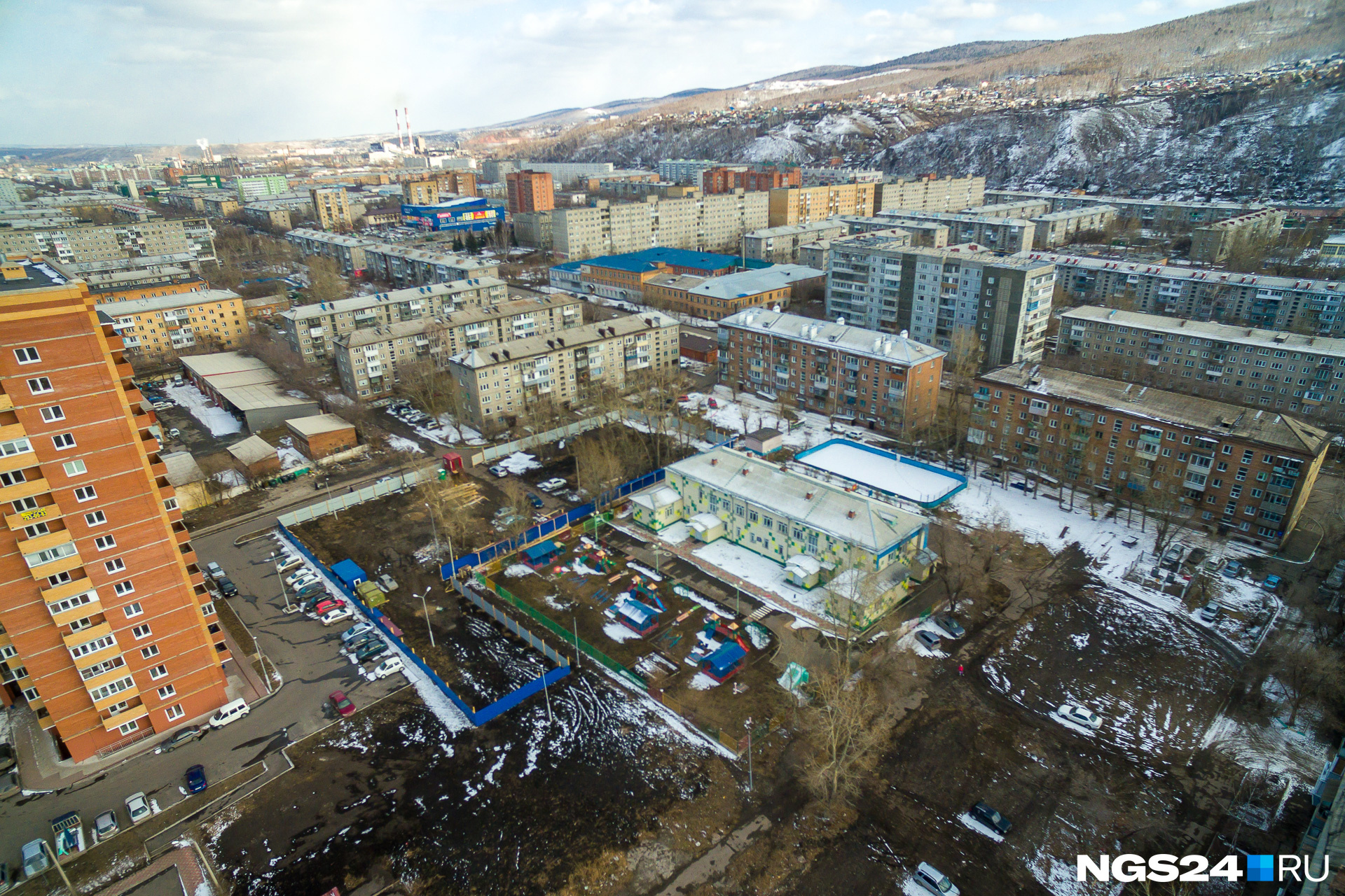 Мэрия просит изменить проект на переулке Водометном, а застройщик «Альянс-Строй» уверен, что с ним все в порядке Мэрия просит изменить проект на переулке Водометном, а застройщик «Альянс-Строй» уверен, что с ним все в порядке