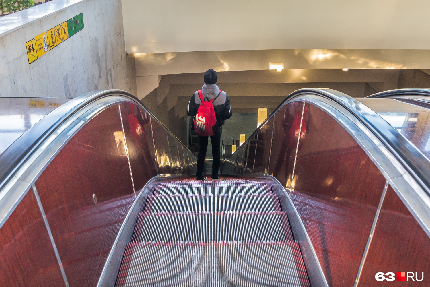 Сейчас в самарском метро только три станции оборудованы эскалаторами