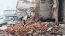 Обрушение здания в Старом Кировске в десяти фотографиях