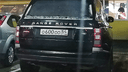 «Я паркуюсь как чудак»: Range Rover О600ОО — настоящий инвалид