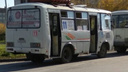 Новосибирец не смог дождаться автобуса — перевозчик сказал, что теперь он ходит 3 дня в неделю
