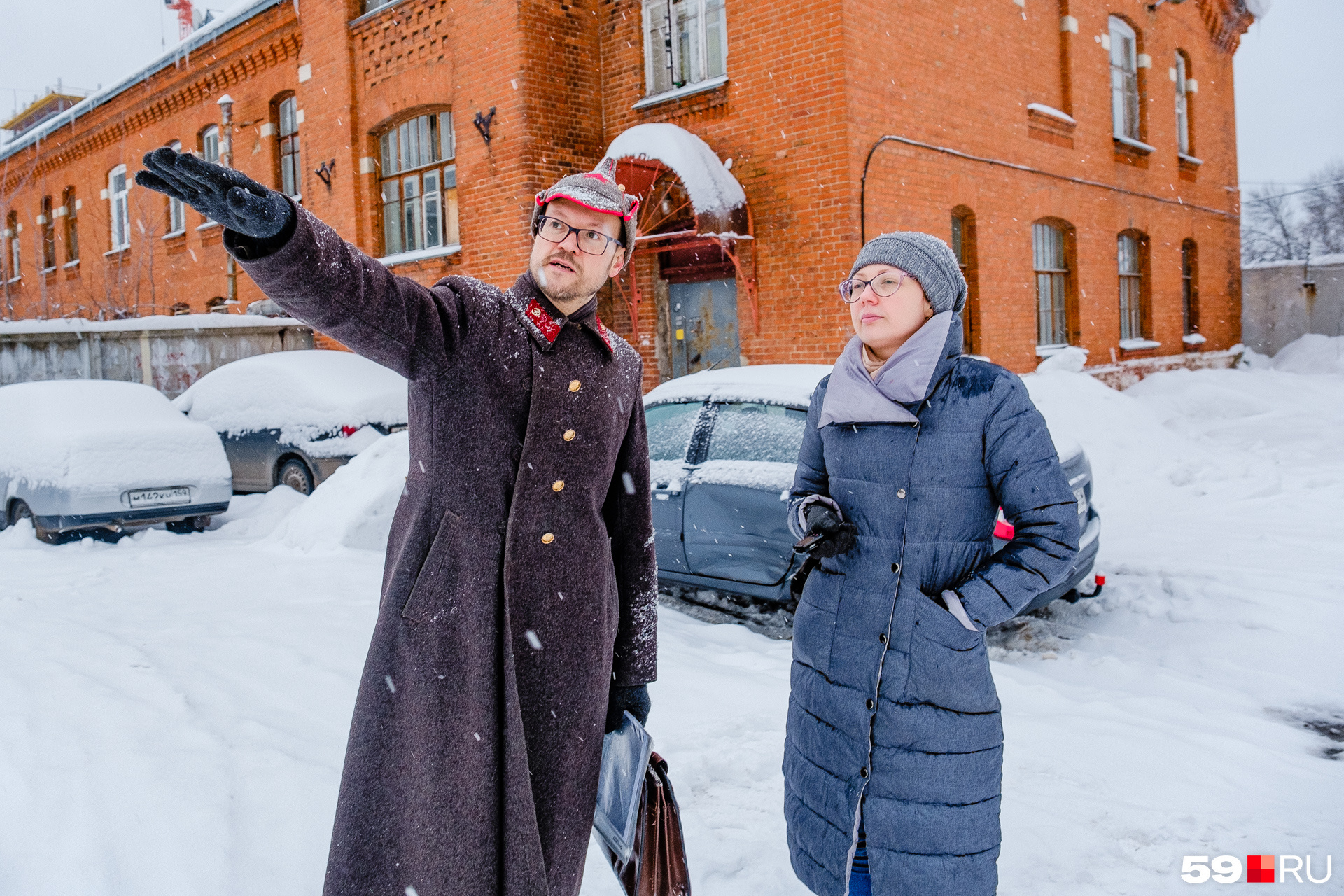 Красных пермь. Казармы Пермь. Красные казармы Пермь. Красные казармы Пермь история. Пермь красные казармы 19.