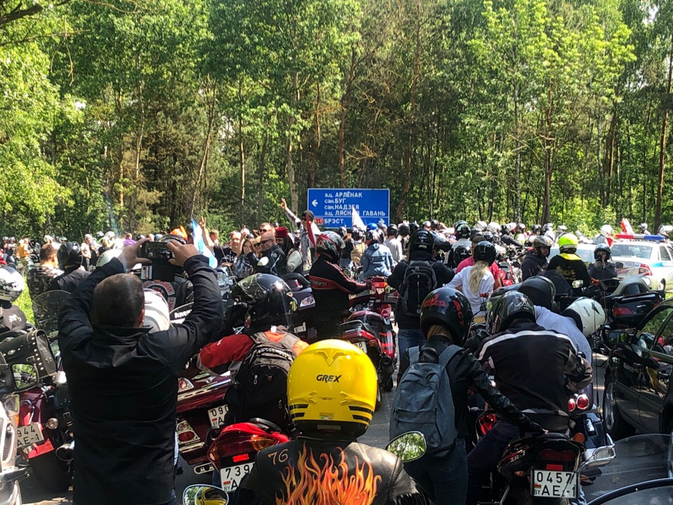 Более 10 тысяч мотоциклистов в одном месте