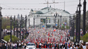 Два с половиной километра людей: смотрим, как колонна «Бессмертного полка» прошла по улицам Омска