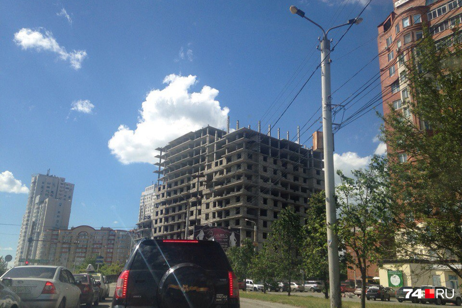 В этом году у старейшего долгостроя Челябинска юбилей — 10 лет В этом году у старейшего долгостроя Челябинска юбилей — 10 лет