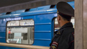 Двое мужчин устроили разборку на станции метро «Октябрьская»
