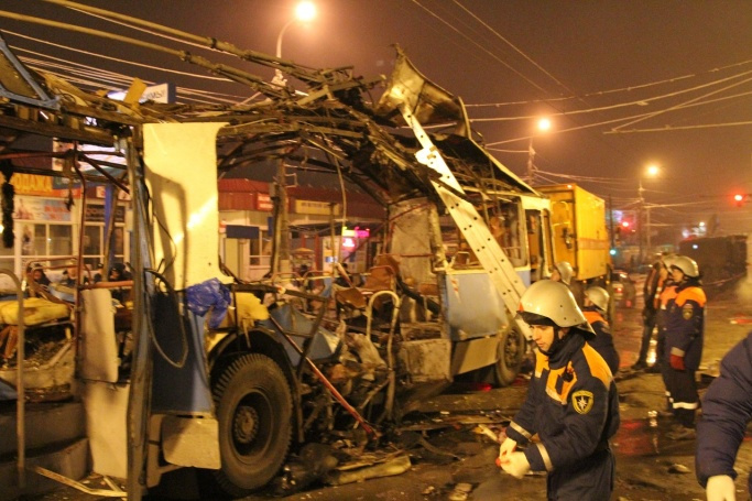 Жертвами взрыва в троллейбусе стали 15 человек 
