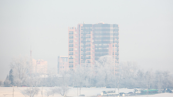 В Красноярске температура упала до –38. Спасатели дали советы, как пережить пришедшие морозы