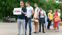 «Заломили руку и забрали листовки»: в Волгограде координатора штаба Навального допрашивает СК России