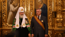 За возрождение духовности: патриарх Кирилл вручил Василию Голубеву орден
