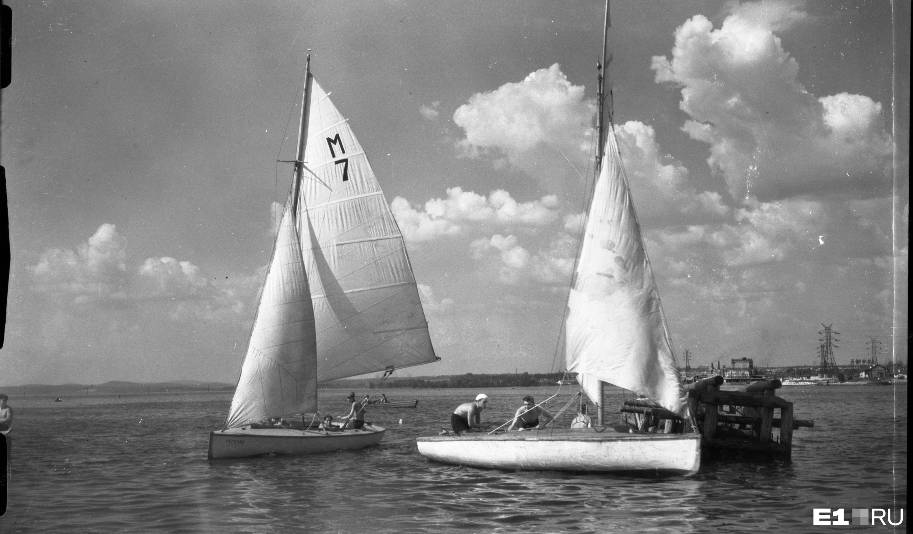 Яхты на Верх-Исетском пруду. 1953 год