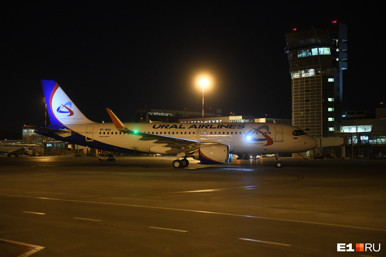 Где самолет екатеринбург. A320 Ural Airlines Кольцово. Airbus a320 Екатеринбург. Airbus а320 Екатеринбург-Сочи. Airbus a320neo Кольцово ЕКБ.