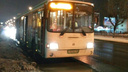 «Люди орали и жали на кнопки»: в Ярославле автобус протащил 15-летнюю девочку двести метров