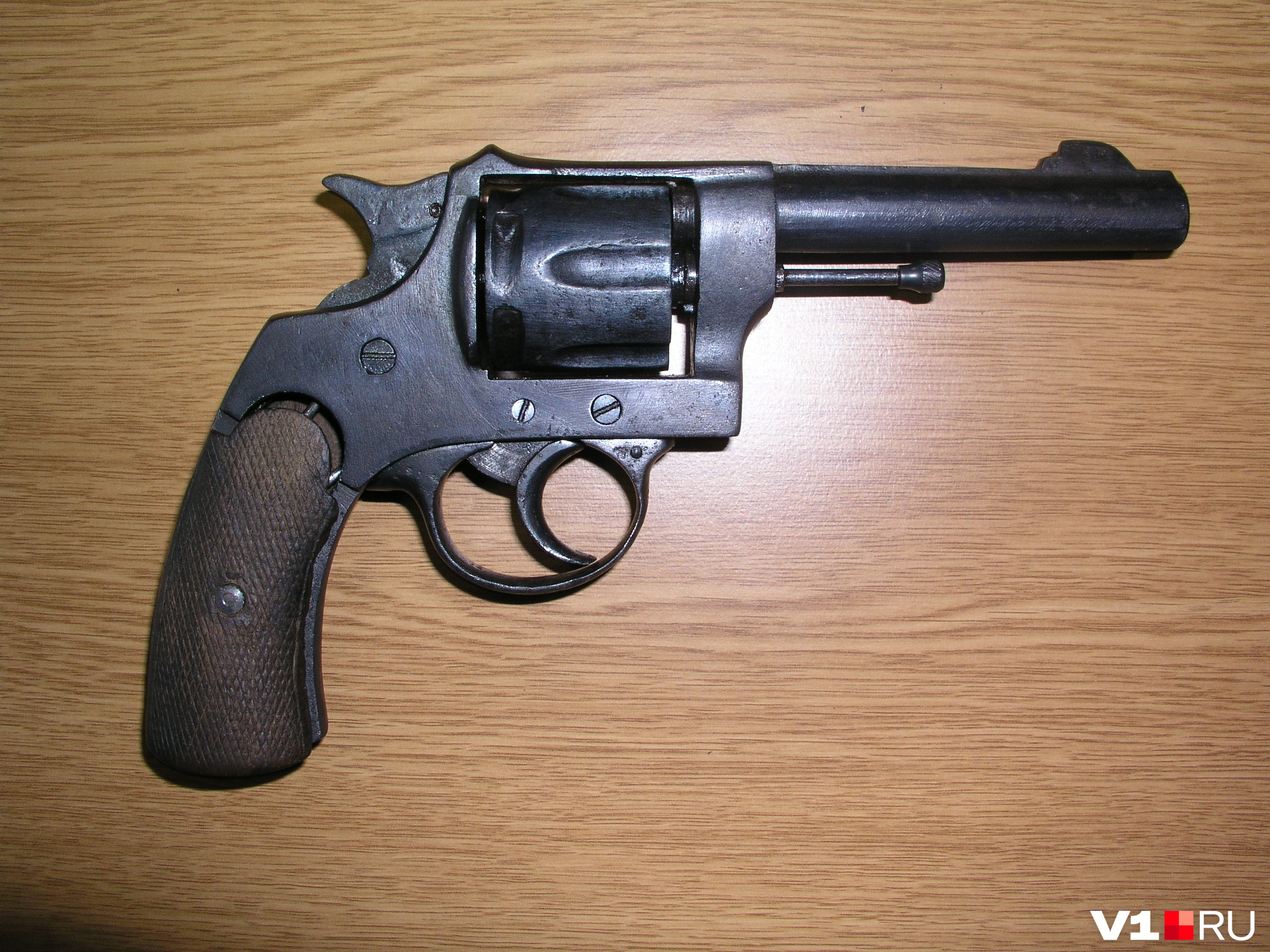 Револьвер, хранение которого сыграло решающую роль в судьбе дела Шишкина