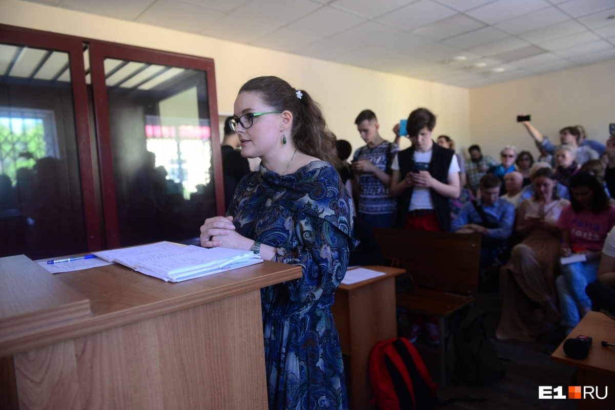 Так проходил первый суд над Анной Балтиной 3 июня. Тогда она заявила, что не считает себя лидером протеста Так проходил первый суд над Анной Балтиной 3 июня. Тогда она заявила, что не считает себя лидером протеста