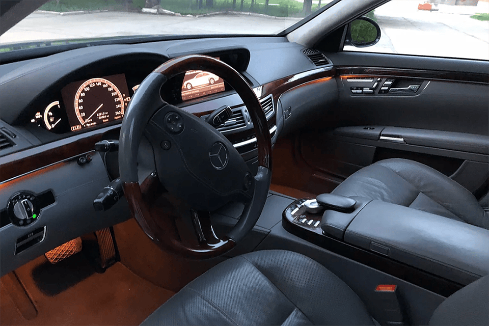Салон Mercedes-Benz S-класса Салон Mercedes-Benz S-класса