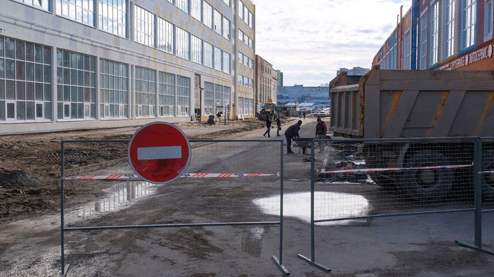 Перед приездом Медведева у «Мориона» экстренно начали ремонт подъезда к одному из корпусов