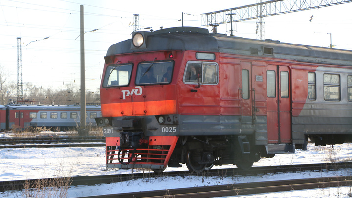 Под Нижним Новгородом поезд насмерть сбил двух человек