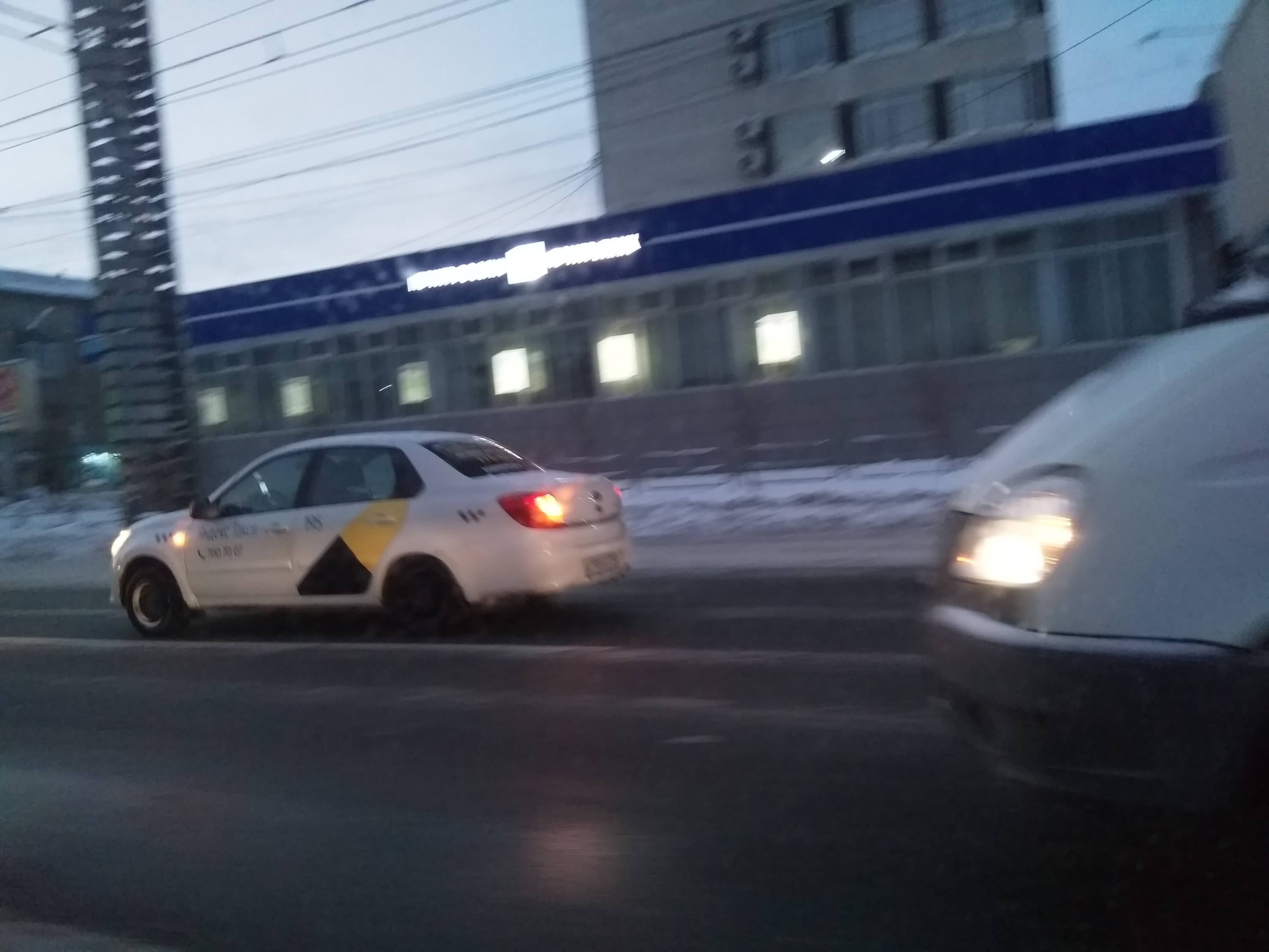 По проспекту Ленина ехать утром в удовольствие По проспекту Ленина ехать утром в удовольствие