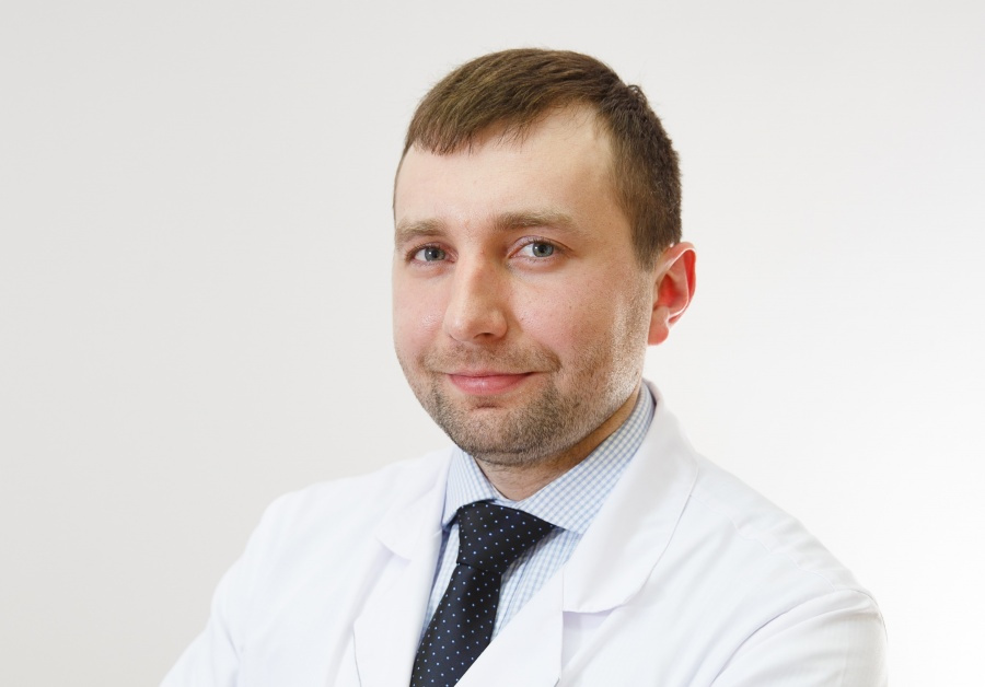 Заместитель главного врача клиники «Профессорская Плюс», рефракционный хирург Александр Богачев