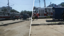 Сгрудил вагон в гармошку: около «Колизея» столкнулись два трамвая