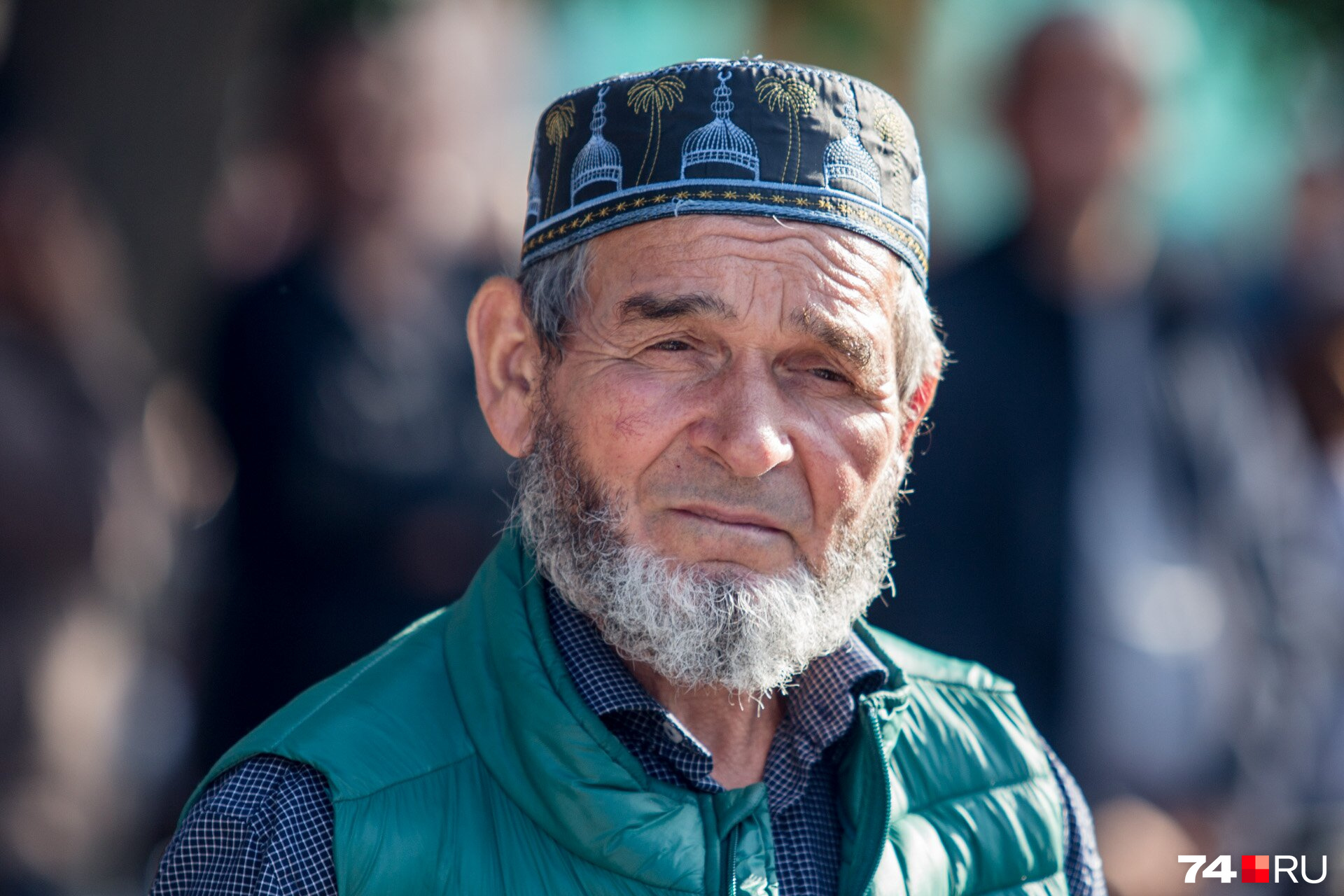 По традиции каждый мусульманин должен после молитвы принести в жертву животного По традиции каждый мусульманин должен после молитвы принести в жертву животного