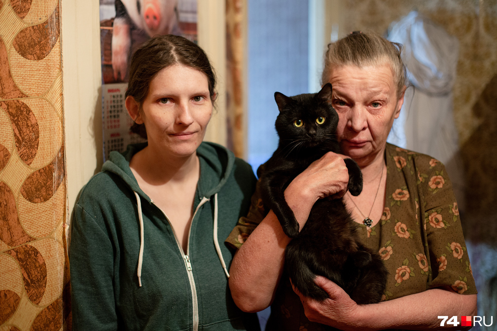 Анна и Нина Александровна уверены, что живут в доме на Ферросплавной временно