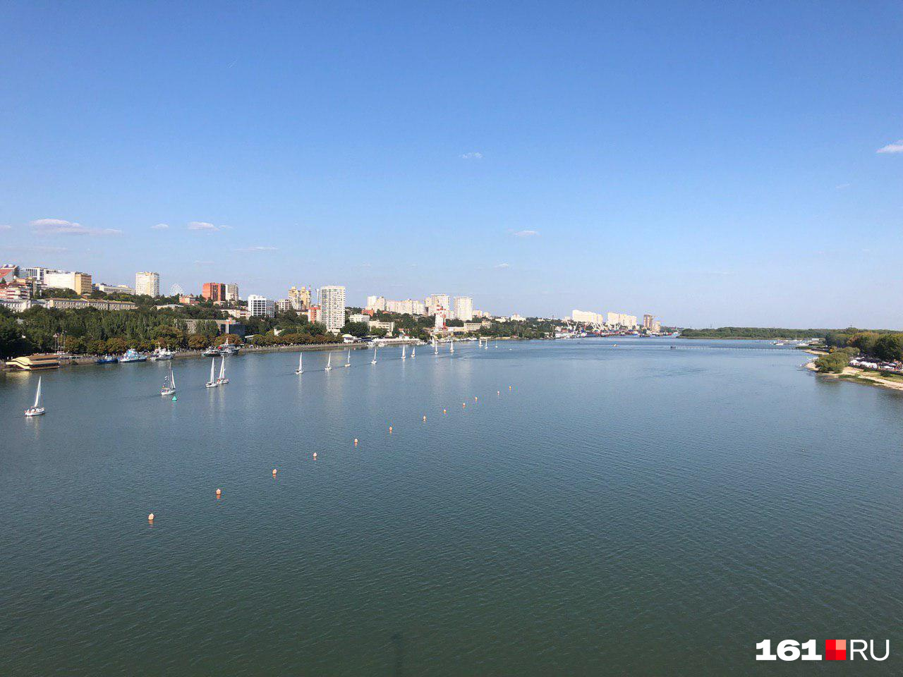 По Дону гордо проплыли яхты По Дону гордо проплыли яхты
