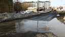 «Воду так и не увидели»: в Цигломени до сих пор устраняют последствия аварии на водопроводе
