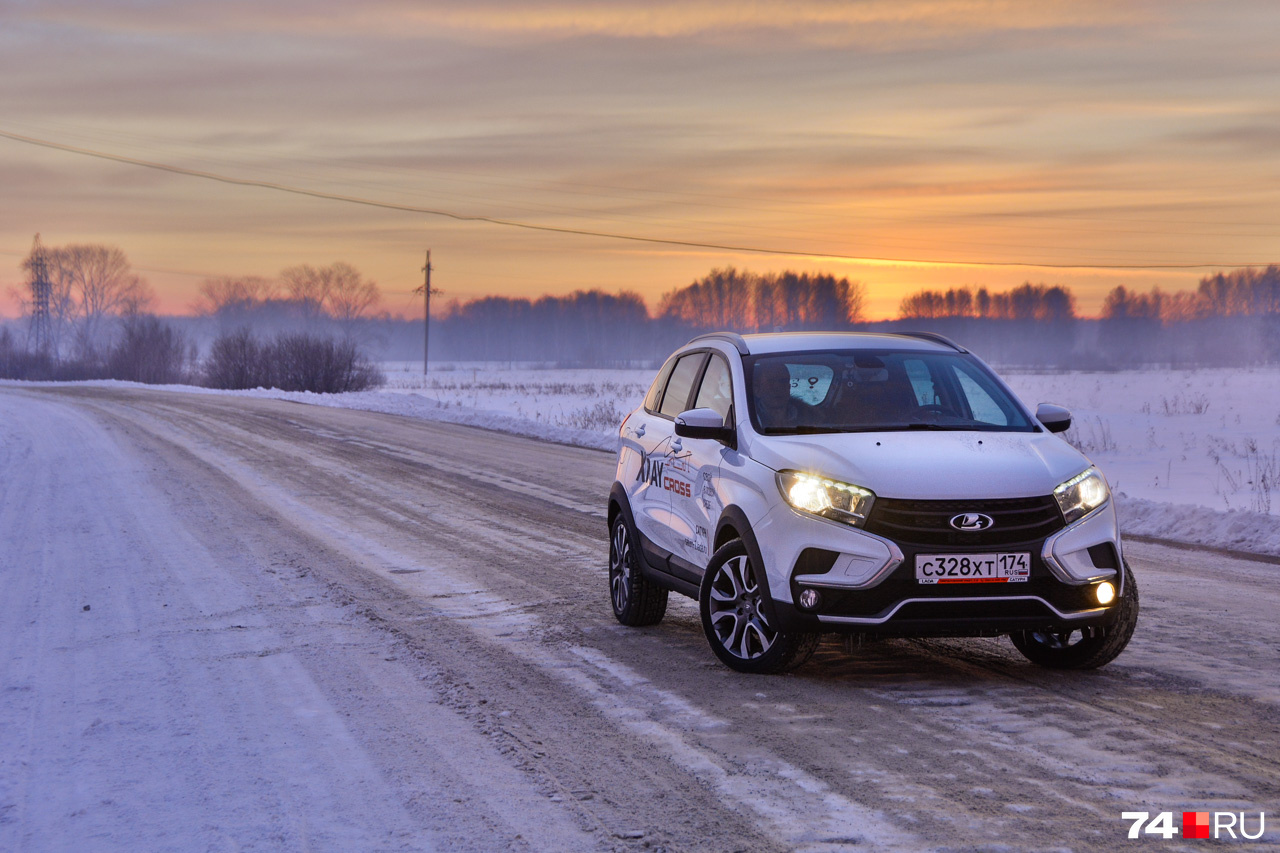 XRAY уступает в популярности Lada Vesta и Granta, но всё же пользуется стабильным спросом: в прошлом году реализовано почти 35 тысяч машин. Для сравнения, Duster разошелся тиражом 41 тысяча машин, а бестселлер Hyundai Creta — 68 тысяч XRAY уступает в популярности Lada Vesta и Granta, но всё же пользуется стабильным спросом: в прошлом году реализовано почти 35 тысяч машин. Для сравнения, Duster разошелся тиражом 41 тысяча машин, а бестселлер Hyundai Creta — 68 тысяч