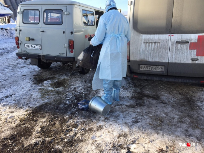 Не все действия медиков еще отточены Не все действия медиков еще отточены