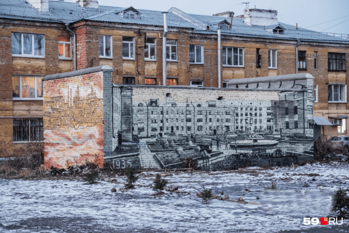 Рядом с мастерской художника в Рабочем поселке Рядом с мастерской художника в Рабочем поселке