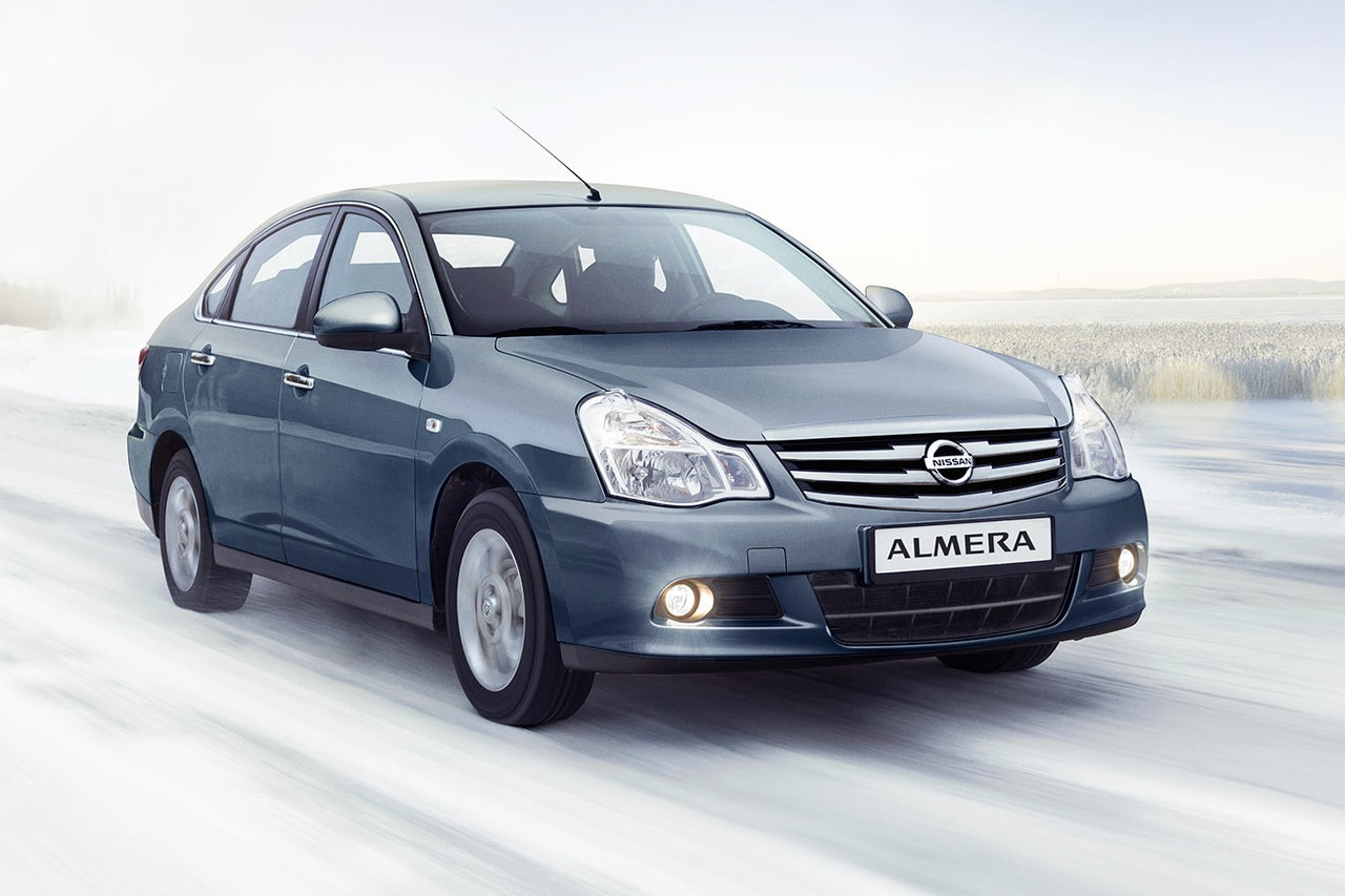 Nissan Almera является одним из лидеров класса по пространству на втором ряду и объему багажника: настоящий «лимузин» среднеценового сегмента