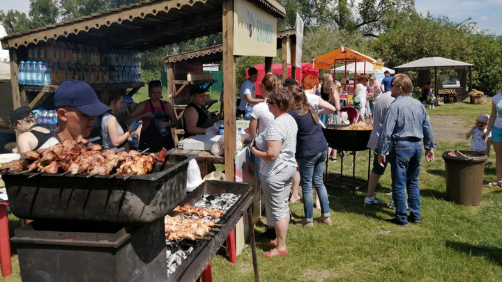 На острове Татышев стартовал фестиваль еды