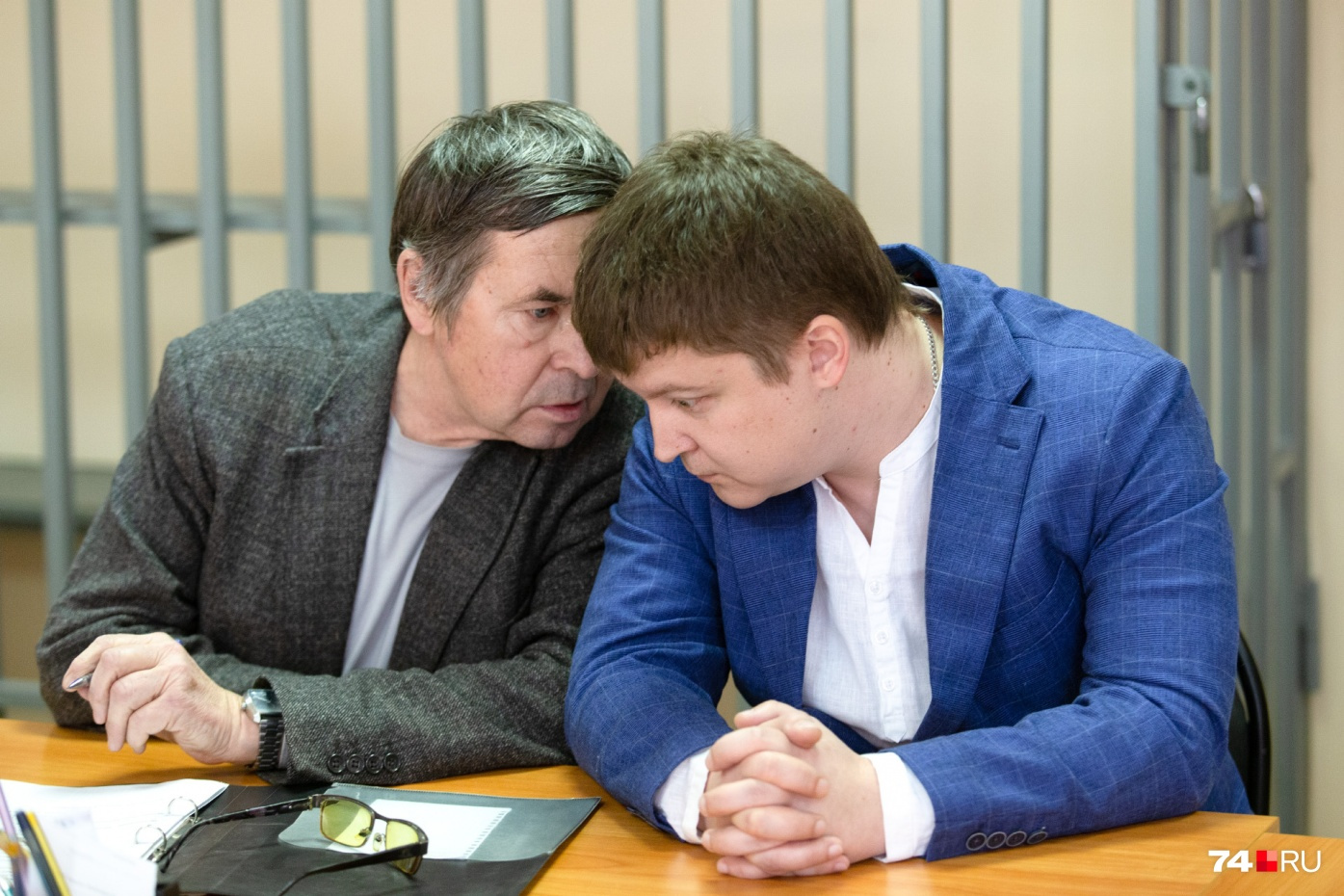 Кислухину и его адвокату недолго пришлось ходить по судам: врач признал вину, и решение вынесли быстро Кислухину и его адвокату недолго пришлось ходить по судам: врач признал вину, и решение вынесли быстро