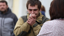 «Плакал, потому что не смог спасти»: в Ростове мужчина вынес на руках детей из горящего дома