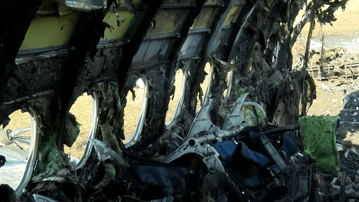 Следователи назвали возможные причины крушения самолета Sukhoi Superjet в Шереметьево