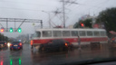 На Московском шоссе ВАЗ-2114 влетел в трамвай