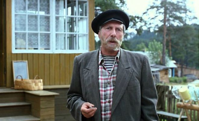 Сергей Юрский в роли дяди Мити в фильме «Любовь и голуби» Сергей Юрский в роли дяди Мити в фильме «Любовь и голуби»