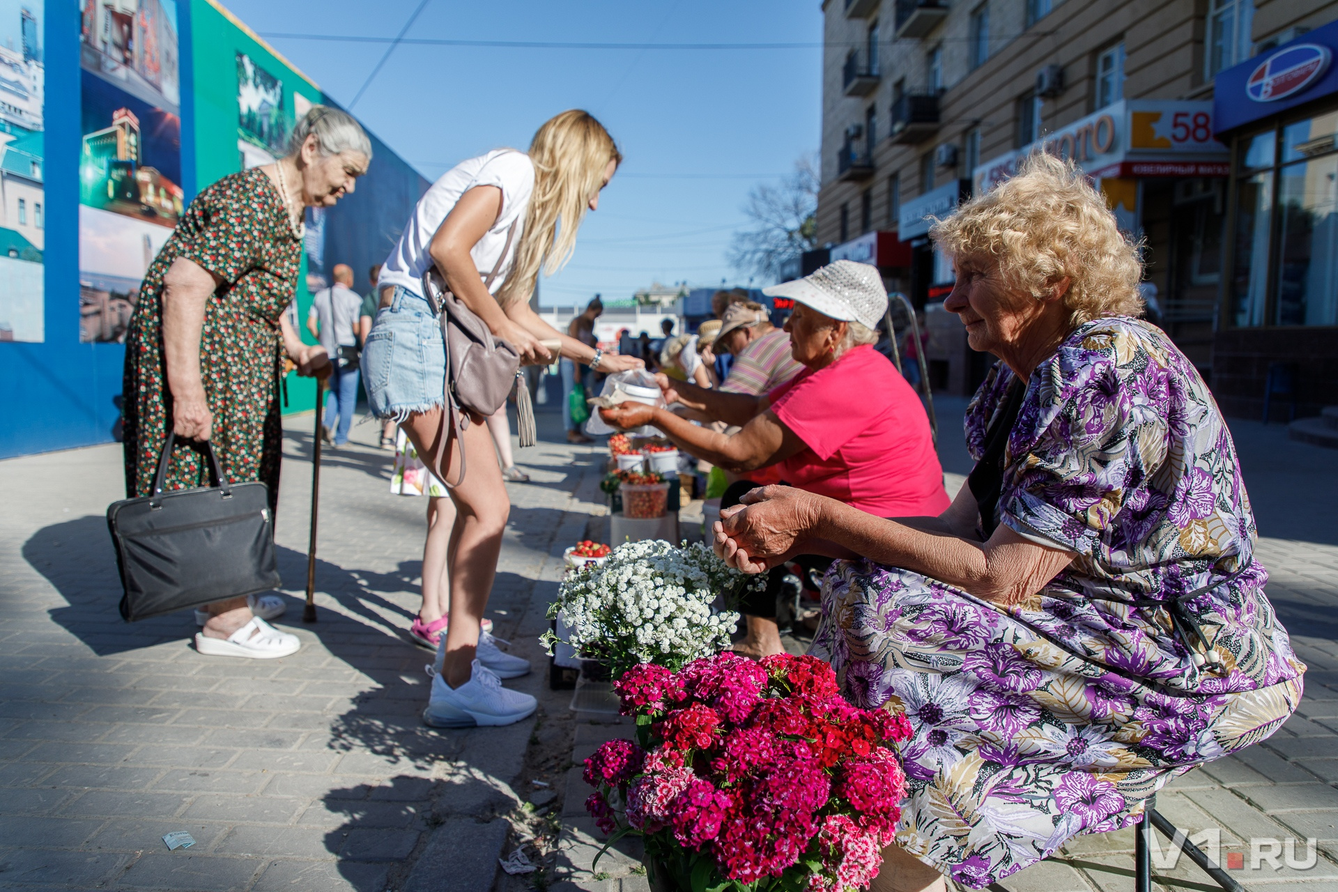 Тракторный рынок переезжает