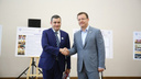 Экс-депутату Госдумы Александру Хинштейну вручили почётный знак «За труд во благо земли Самарской»