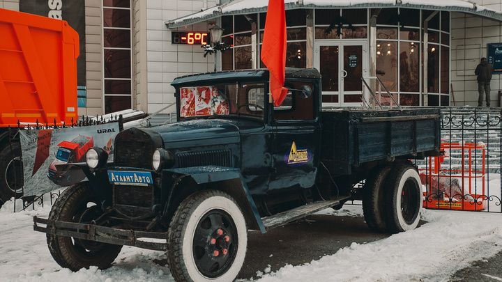 На чём ты ездишь: в частном музее тюменца стоит машина, которых осталось всего несколько в мире
