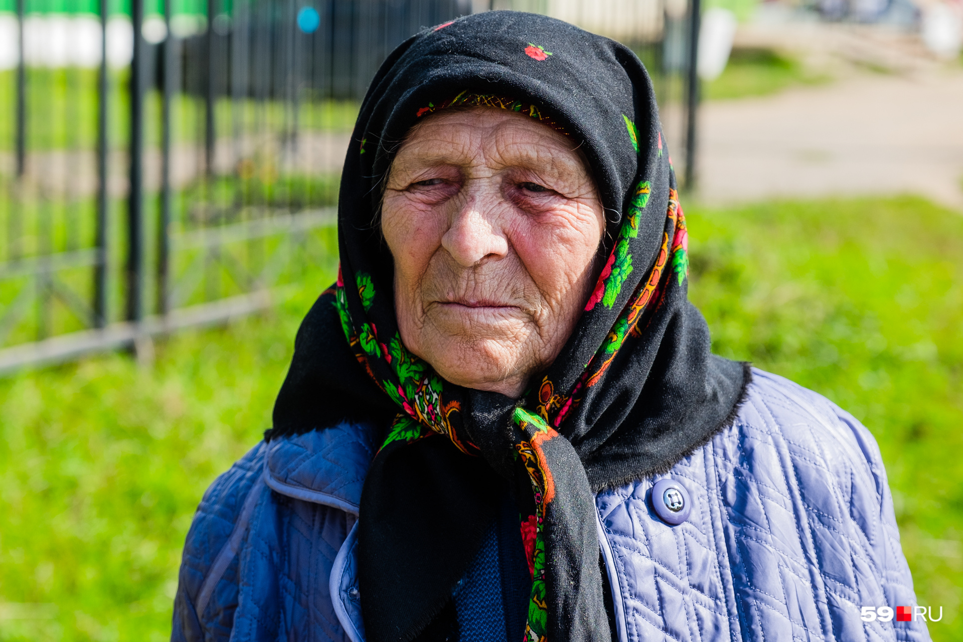 Женщина люба. Баба Люба. Баба Люба баба баба баба. Баба Люба слепая Украина. Баба Люба фото.