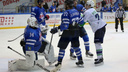 Хоккеисты «Зауралья» на домашнем льду разгромили «Горняк»: счет встречи 6:1