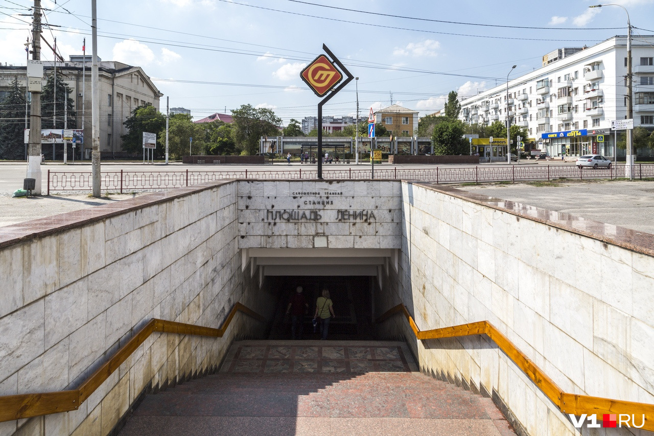 Станция «Площадь Ленина»была построена в первую очередь метротрама Станция «Площадь Ленина»была построена в первую очередь метротрама
