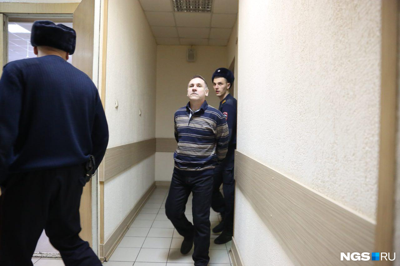 Чуплинский был задержан весной 2016 года, а убийства, в которых его обвиняют, происходили в 1998-2005 годах